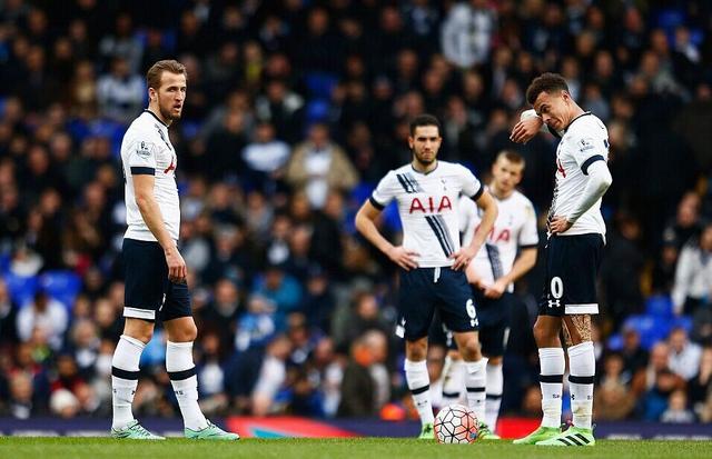 利雅得胜利4-1赛哈特海湾，C罗凌空倒钩破门，菲利克斯传射