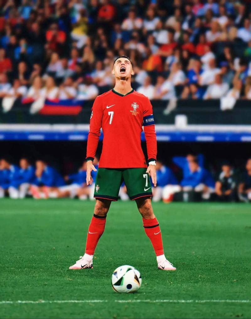 足球联赛赛季最佳球员排行榜公布