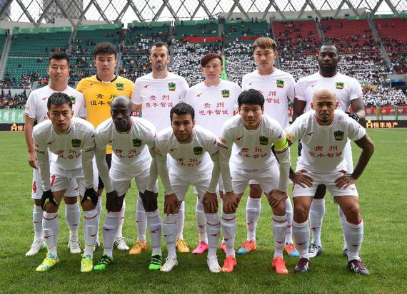 上海U20男足球员：感谢徐根宝指导，81岁高龄还尽力陪伴我们