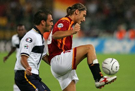 范戴克：伊萨克加入球队以来过得不轻松，但他的能力有目共睹