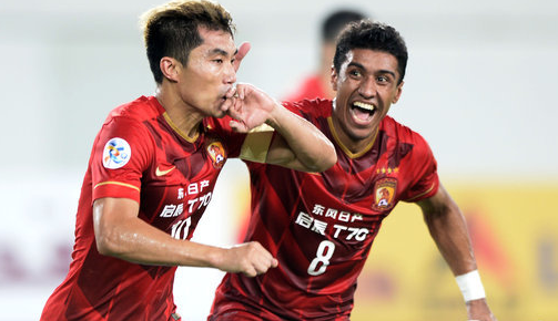 记者：德弗里希望获得更多出场机会，他不想错过26世界杯（记者：德弗里渴望增加出场时间，不愿错过2026年世界杯）